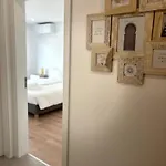 De