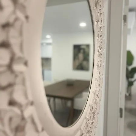 Apartment De *